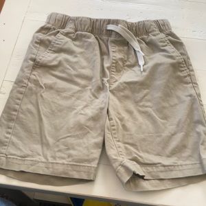 Boys cargo khaki size medium 8